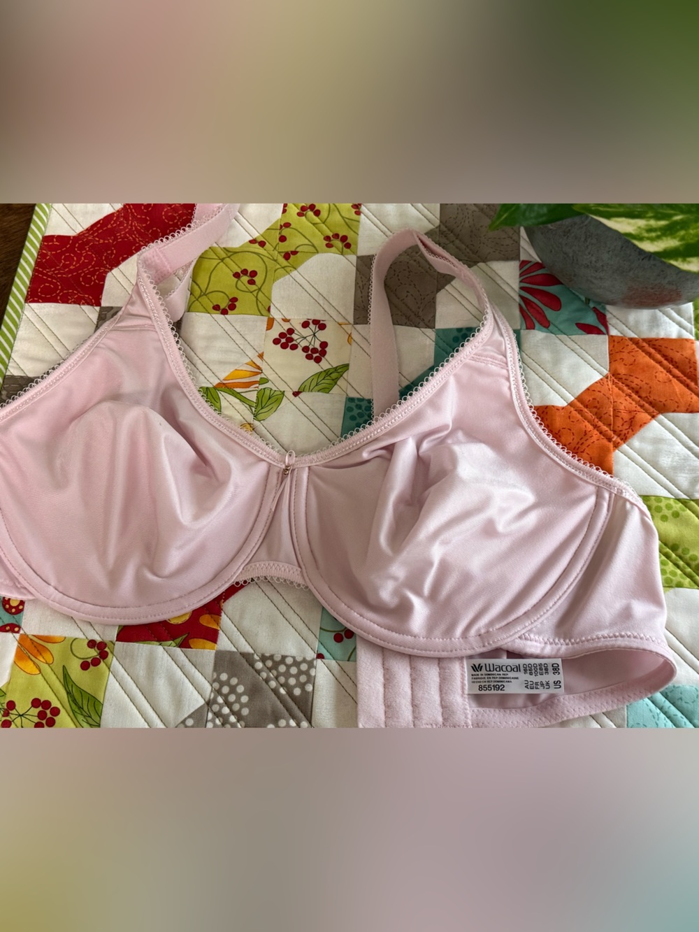 Wacoal Light Pink Seamless Underwire Bra just like new.
